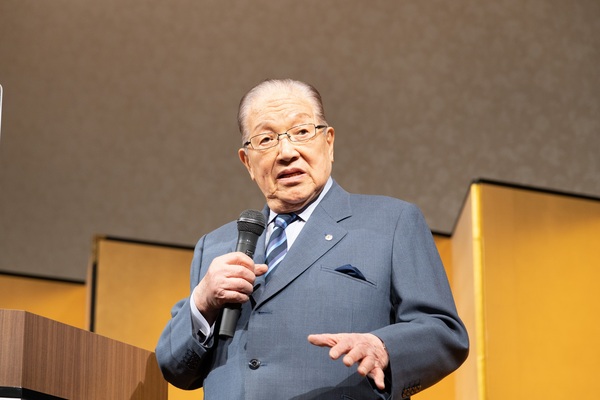 20230129_新春の集い 藤木会長2.jpg